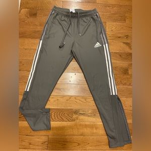 Adidas’s Grey PrimeGreen Joggers w/ White Stripes AEROREADY size M